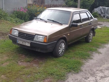 Авто ВАЗ 21099 1999 № 8946197