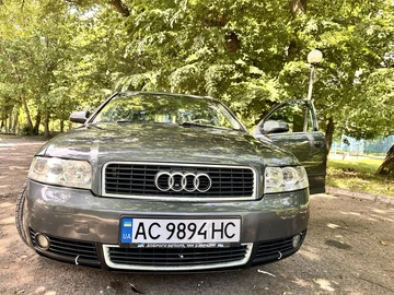 Авто Audi A4 2001 № 8946248