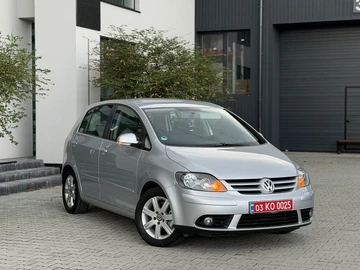 Авто Volkswagen Golf Plus 2008 № 8946249
