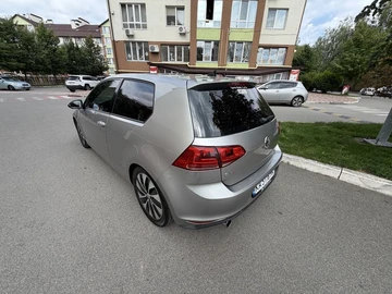 Авто Volkswagen Golf 2014 № 8946264