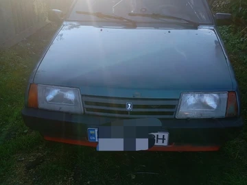 Авто ВАЗ 2109 2000 № 8946300
