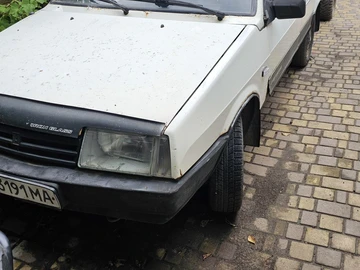 Авто ВАЗ 2109 1996 № 8946377