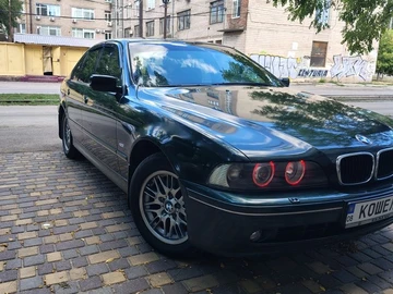 Авто BMW 5 Серия 2002 № 8946384