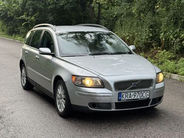 Авто Volvo V50 2005 № 8946397