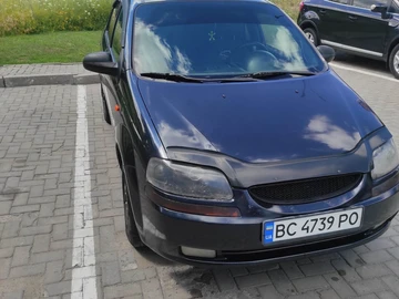 Авто Chevrolet Aveo 2005 № 8946421