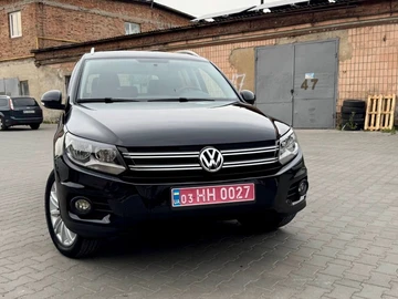 Авто Volkswagen Tiguan 2015 № 8946432
