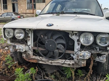 Авто BMW 3 Серия 1987 № 8946472
