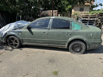 Авто Volkswagen Passat Sedan 2003 № 8946479
