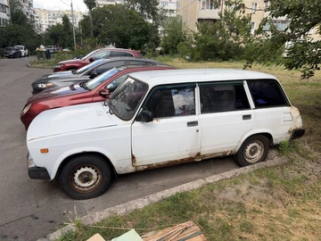 Авто ВАЗ 2104 2008 № 8946644