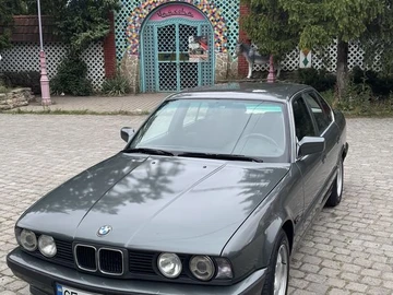 Авто BMW 5 Серия 1990 № 8946691