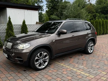 Авто BMW X5 2012 № 8946692