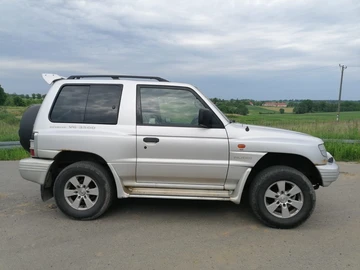 Авто Mitsubishi Pajero 1999 № 8946740