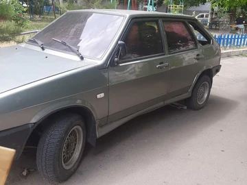 Авто ВАЗ 2109 1991 № 8946872