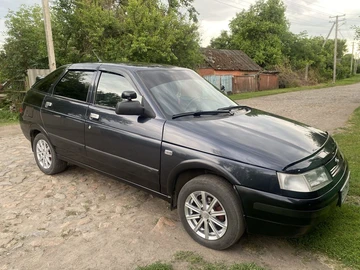 Авто ВАЗ 2112 2008 № 8946877
