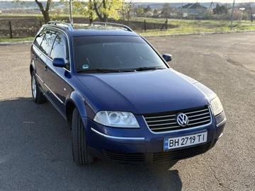 Авто Volkswagen Passat Variant 2001 № 8946884