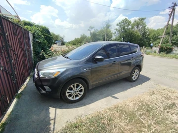 Авто Ford Escape 2016 № 8946916