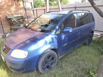 Авто Volkswagen Touran 2004 № 8946935