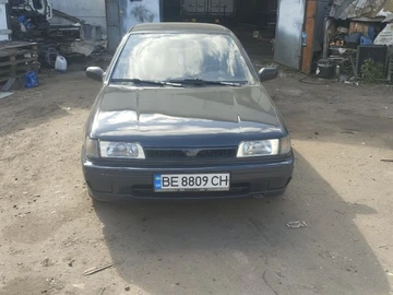 Авто Nissan Sunny 1992 № 8946963