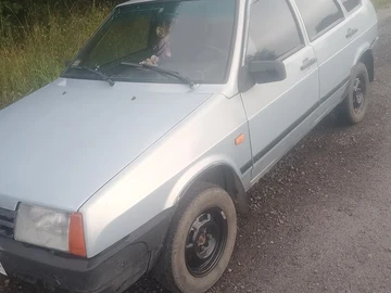 Авто ВАЗ 2109 2004 № 8946969