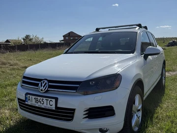 Авто Volkswagen Touareg 2014 № 8946981