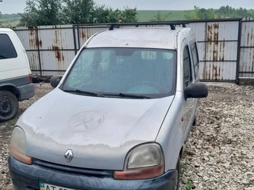 Авто Renault Kangoo Passenger 2000 № 8947041