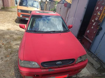 Авто Ford Escort 1993 № 8947076