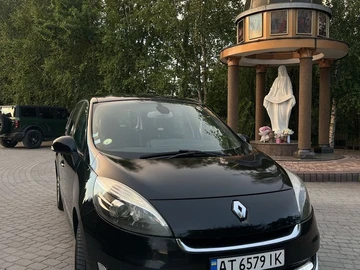 Авто Renault Grand Scenic 2012 № 8947257