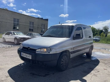 Авто Peugeot Partner 2000 № 8947261