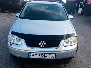 Авто Volkswagen Touran 2006 № 8947264
