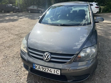 Авто Volkswagen Golf Plus 2005 № 8947309