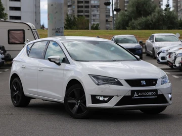 Авто SEAT Leon 2015 № 8947325