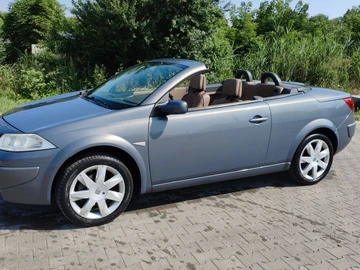 Авто Renault 4 2006 № 8947342