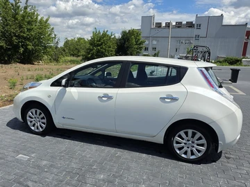 Авто Nissan Leaf 2014 № 8947343