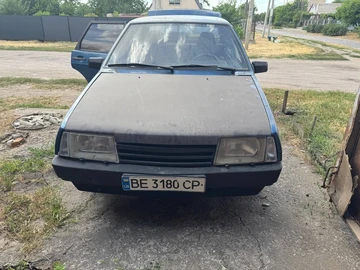 Авто ВАЗ 21099 1991 № 8947455