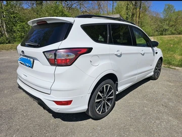Авто Ford Escape 2017 № 8947595