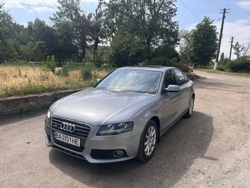 Авто Audi A4 2010 № 8947612