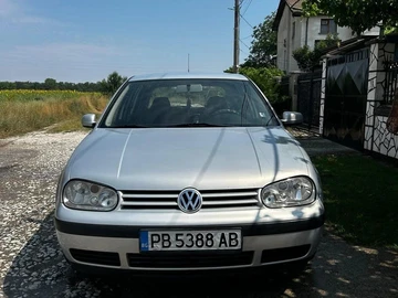 Авто Volkswagen Golf 2000 № 8947613