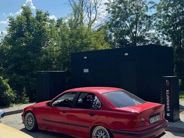 Авто BMW 3 Серия 1994 № 8947708