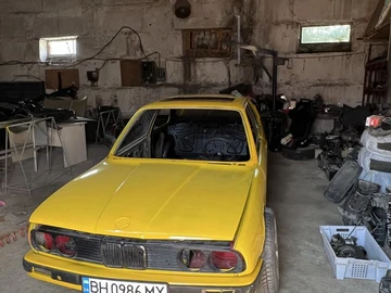 Авто BMW 3 Серия 1987 № 8947711