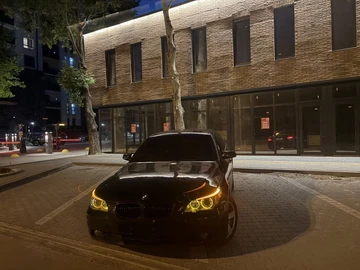 Авто BMW 5 Серия 2003 № 8947712