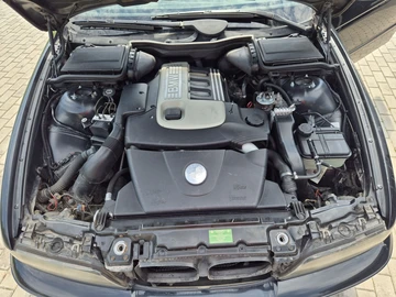 Авто BMW 5 Серия 2001 № 8947713