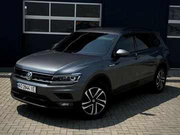 Авто Volkswagen Tiguan 2017 № 8947728