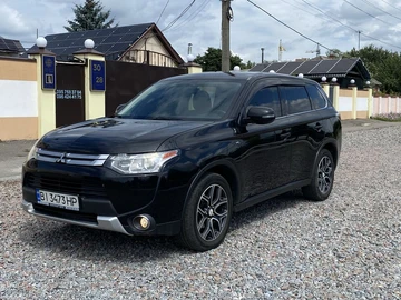 Авто Mitsubishi Outlander 2015 № 8947764