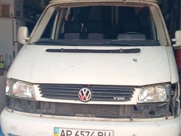 Авто Volkswagen Transporter 1999 № 8947773