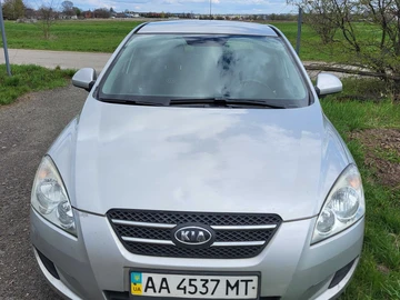 Авто KIA Cee X27 D 2009 № 8947879