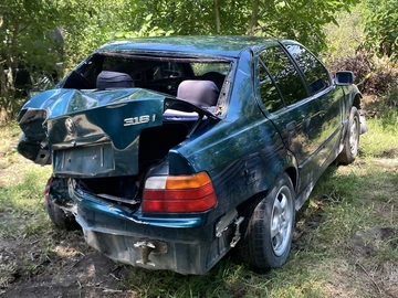 Авто BMW 3 Серия 1994 № 8947896