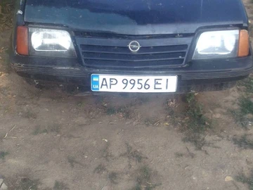 Авто Opel Ascona 1987 № 8947914