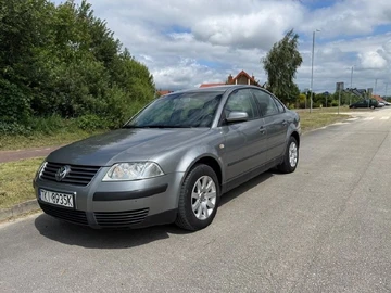 Авто Volkswagen Passat Sedan 2002 № 8947932