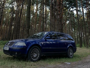 Авто Volkswagen Passat Variant 2001 № 8947937