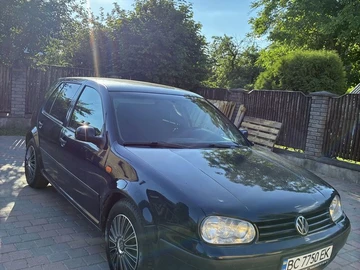 Авто Volkswagen Golf 1998 № 8947941